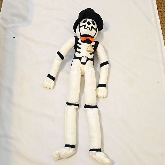 COPY - Halloween Nylon Skeleton Top Hat Plush International Silver Company Vint… - Picture 1 of 7